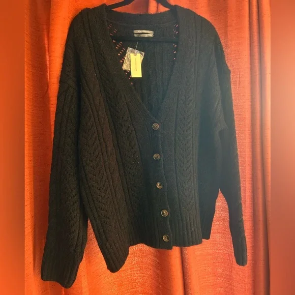 NWT Anthropologie Classic Pointelle Cardigan in Black Size Large - Picture 4 of 11